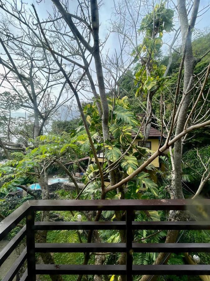 Bed and Breakfast Casita Ysabel Batangas Екстер'єр фото