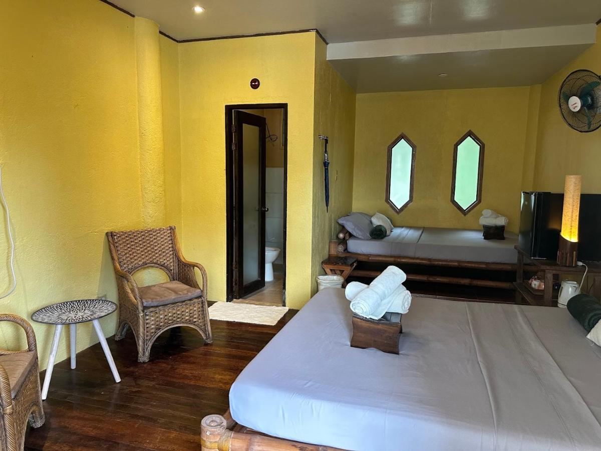 Bed and Breakfast Casita Ysabel Batangas Екстер'єр фото